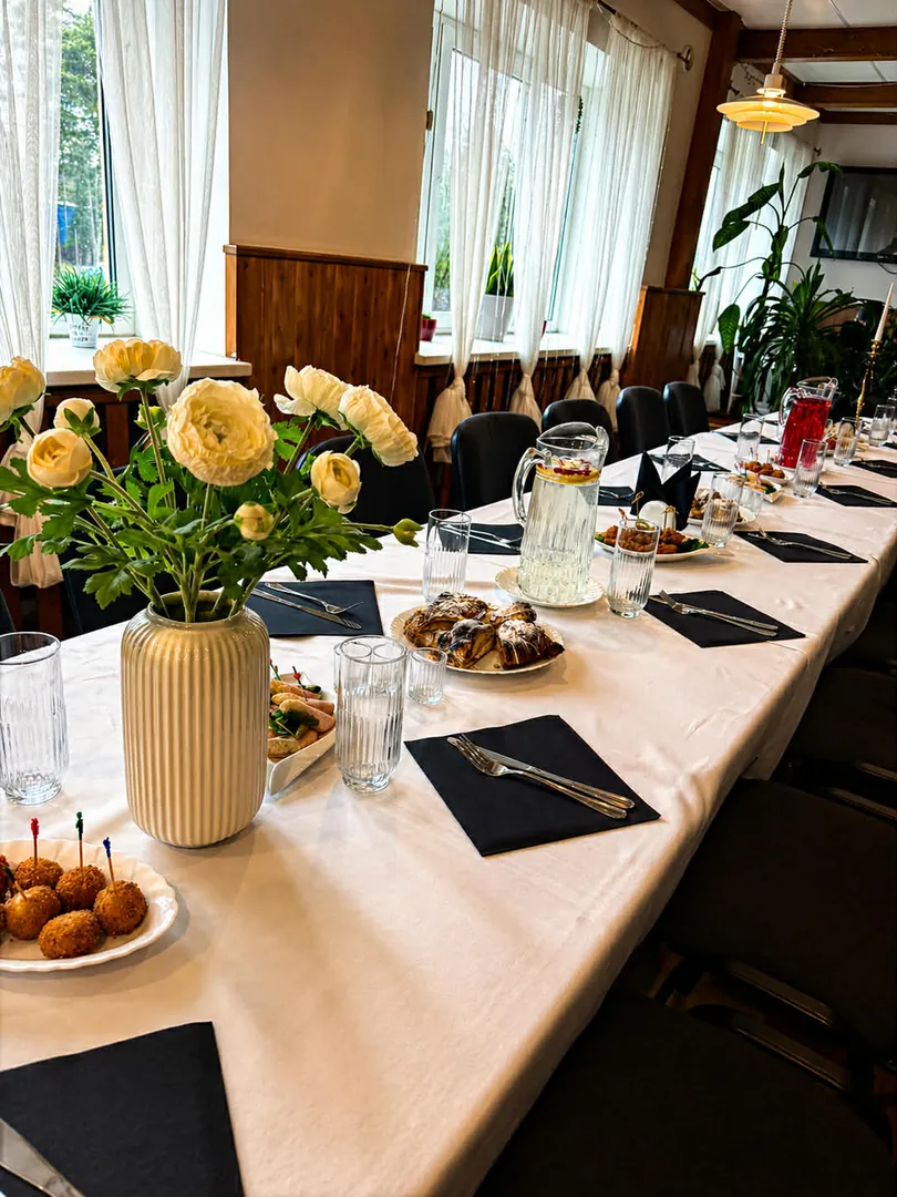 Kaetud laud üritusele